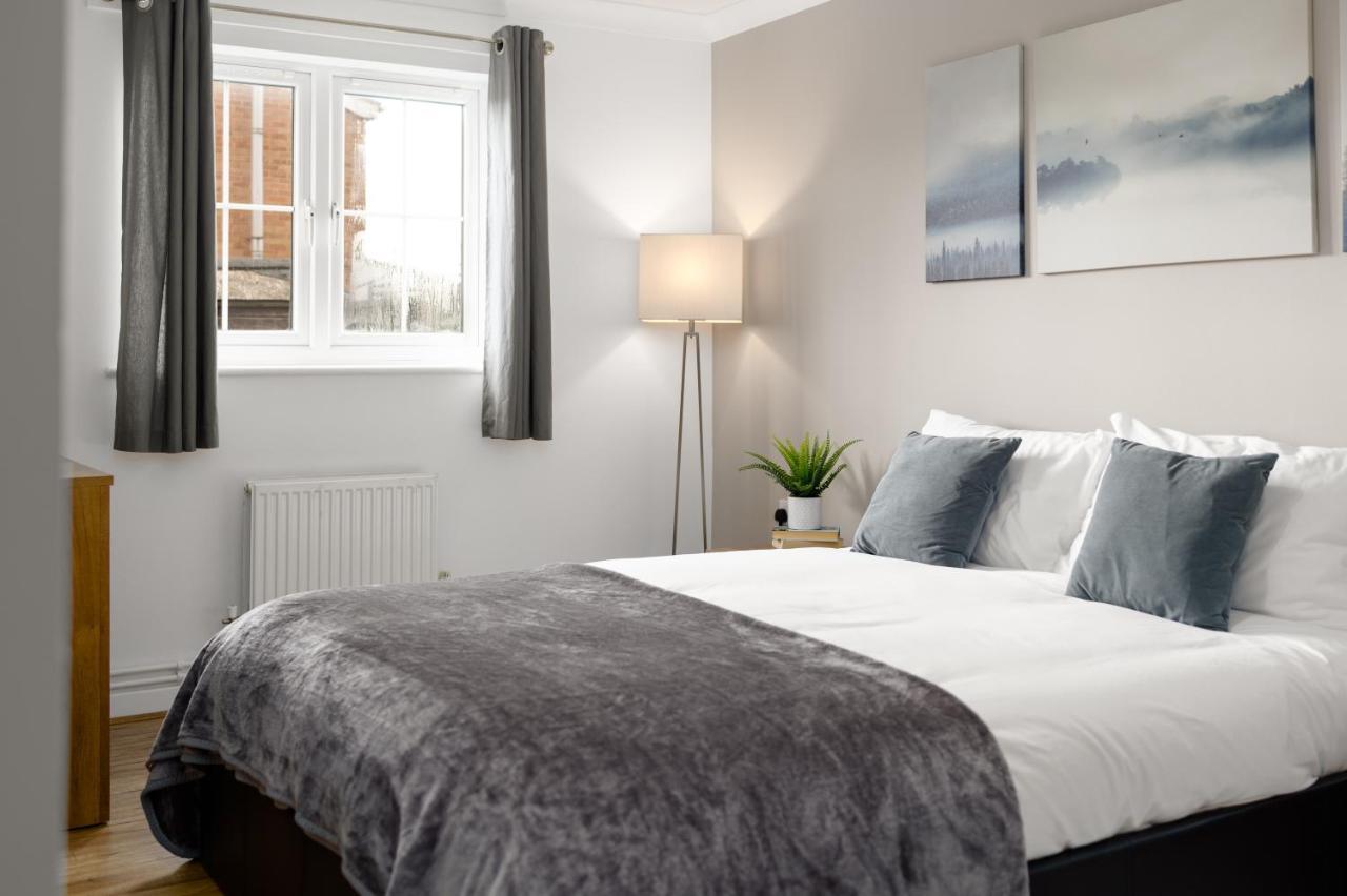 Charming 2Br Ground Floor Flat In Sholing, 11 Mins From City Centre - Recently Set Up With Love Southampton Exterior photo